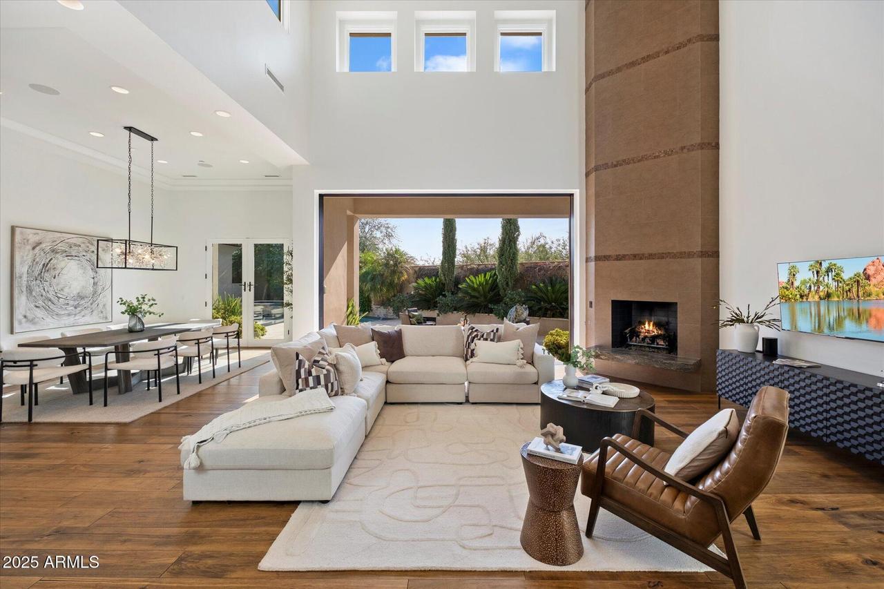 3965 E Sierra Vista Dr., Paradise Valley, AZ 85253