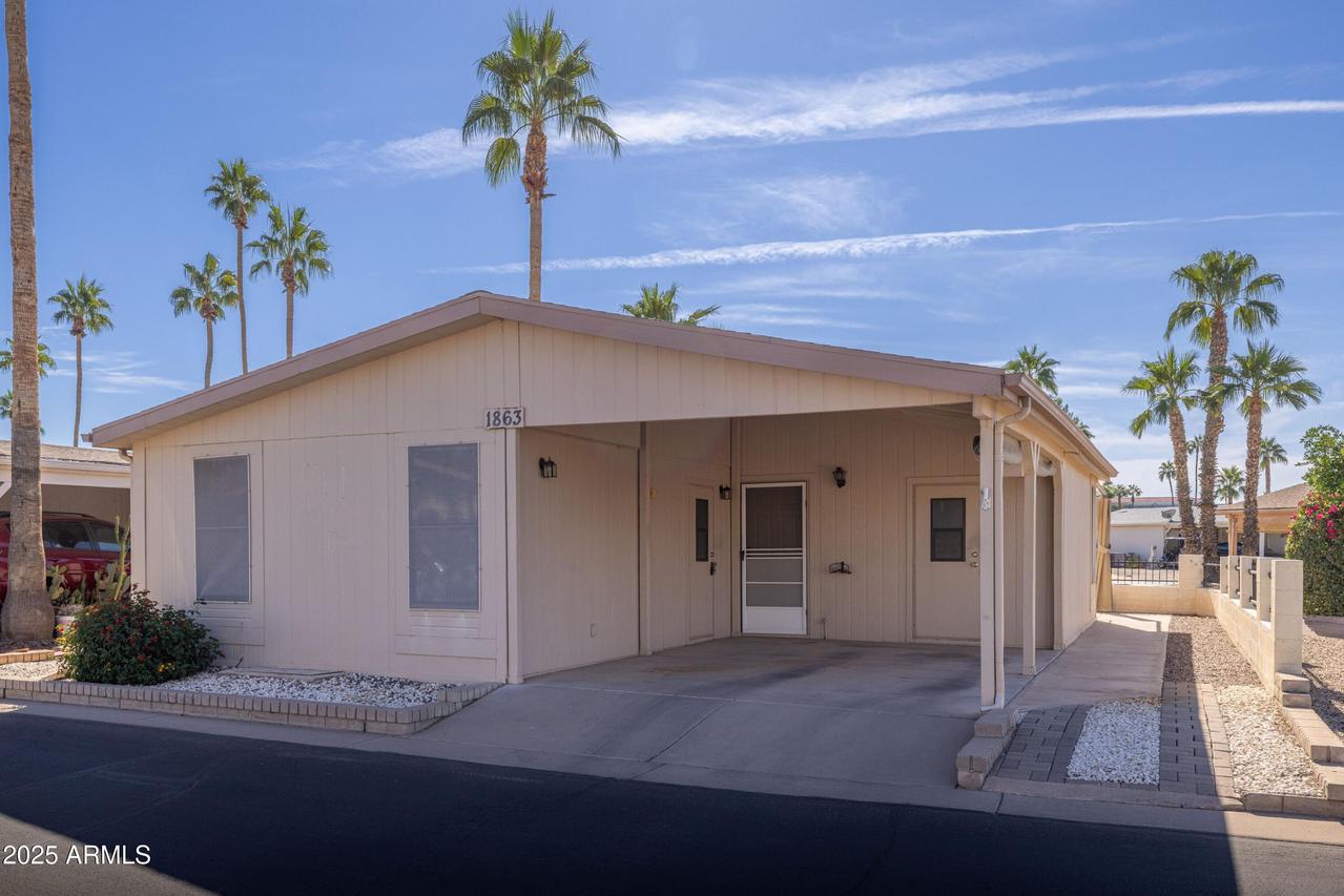 1863 E Torrey Pines Ln., Chandler, AZ 85249