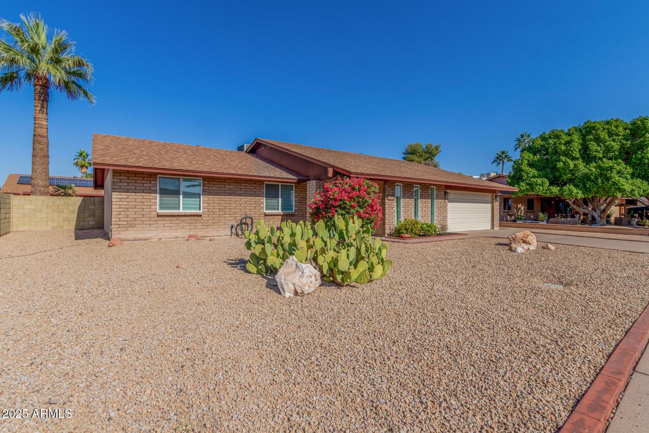 4140 W Anderson Dr., Glendale, AZ 85308