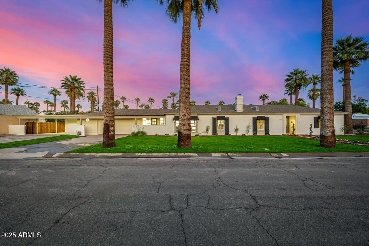 1625 Palmcroft Way, Phoenix, AZ 85007