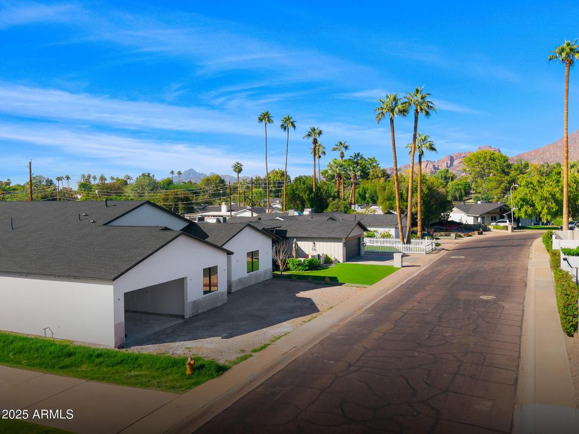 3002 N 53rd Pl., Phoenix, AZ 85018