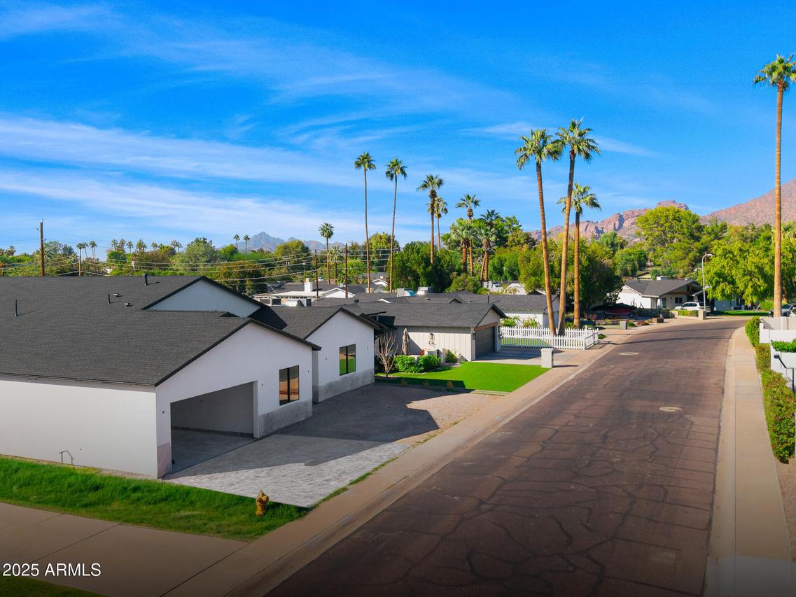 3002 N 53rd Pl., Phoenix, AZ 85018