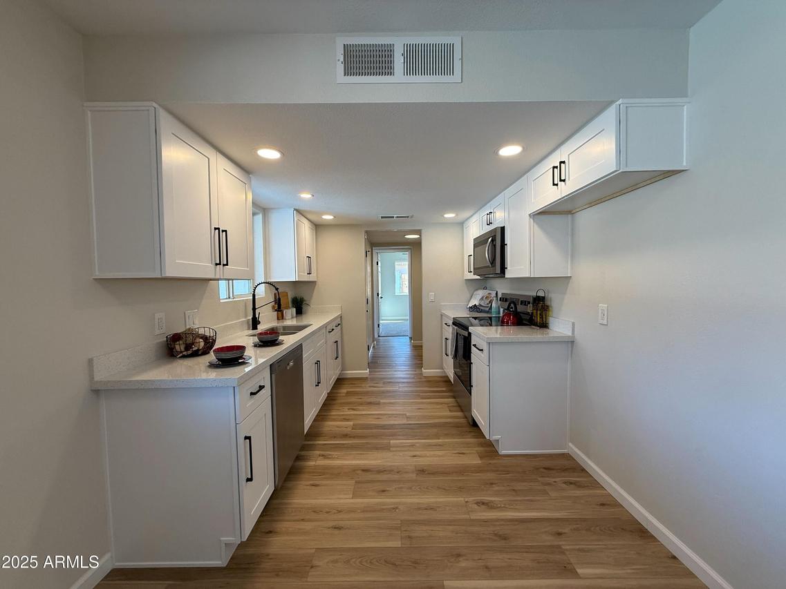 1714 E Dana Ave., Mesa, AZ 85204