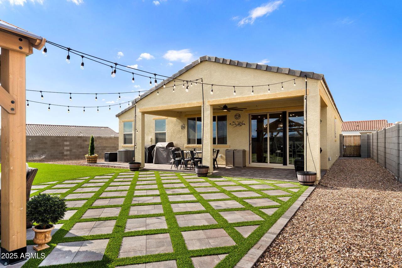 48219 N La Soledad, Gold Canyon, AZ 85118