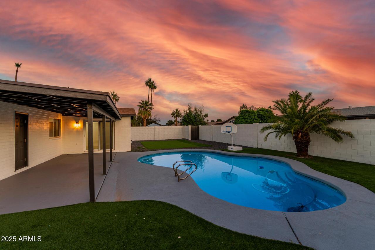 3401 E Altadena Ave., Phoenix, AZ 85028