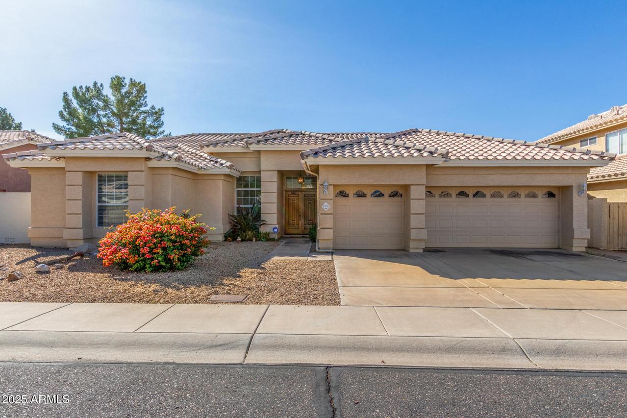 6279 W Louise Dr., Glendale, AZ 85310