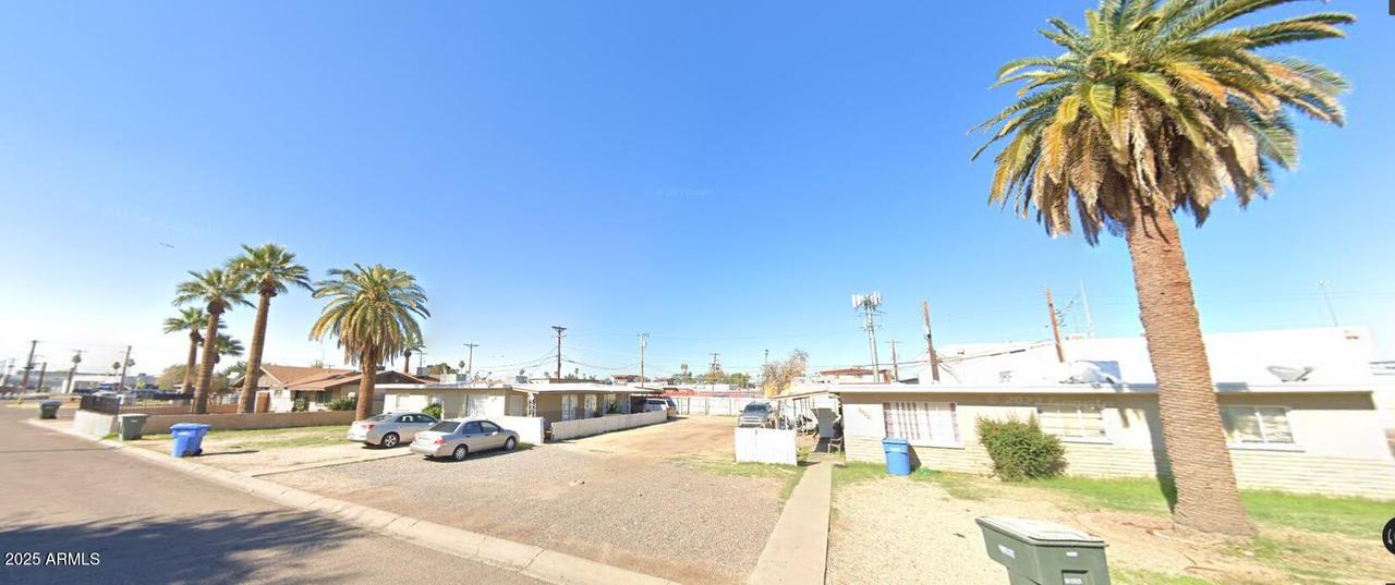 2522 W Palo Verde Dr., Phoenix, AZ 85017