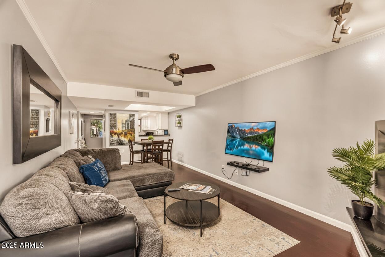 7755 E Thomas Rd. #19, Scottsdale, AZ 85251