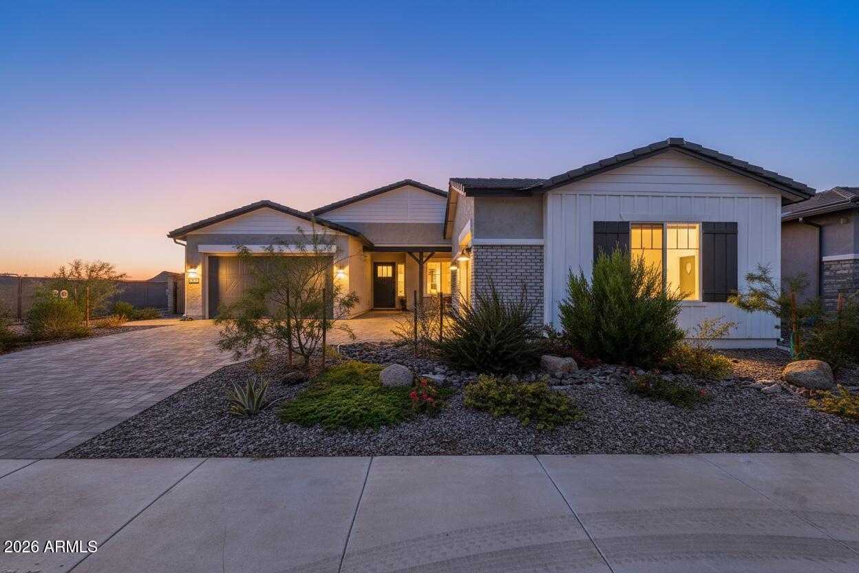 13668 W Hackamore Dr., Peoria, AZ 85383