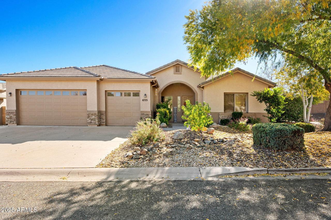 6725 E Mayflower Ln., Prescott Valley, AZ 86314