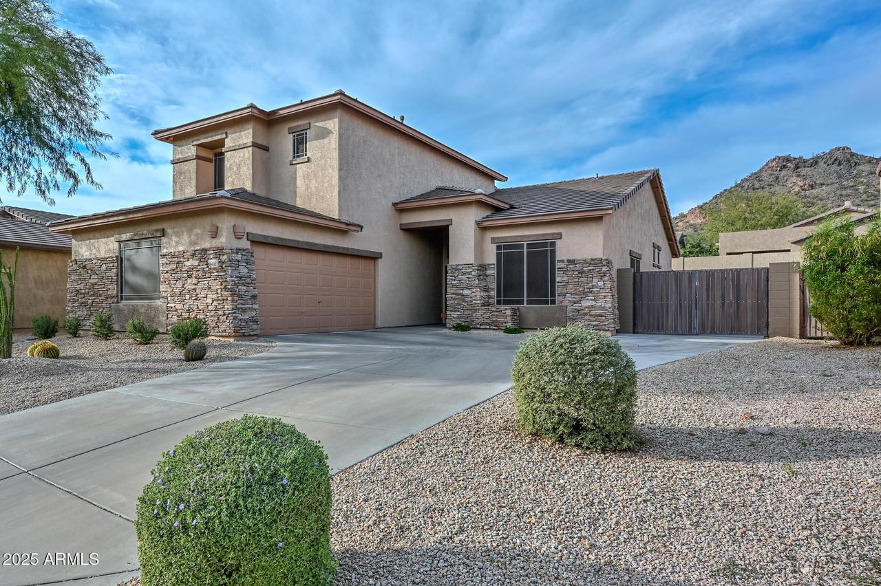 8498 W Quail Track Dr., Peoria, AZ 85383