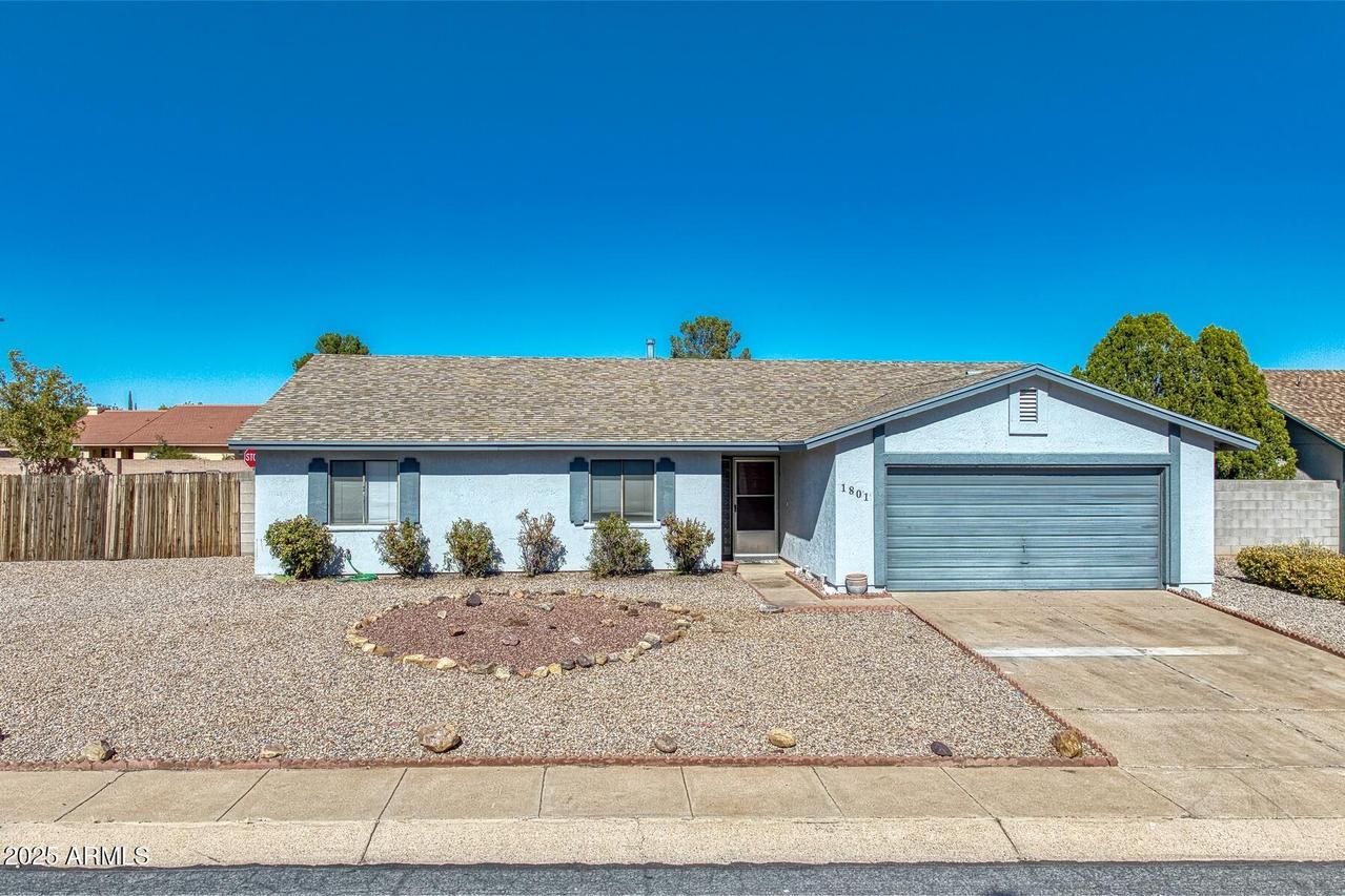 1801 Periwinkle Way, Sierra Vista, AZ 85635