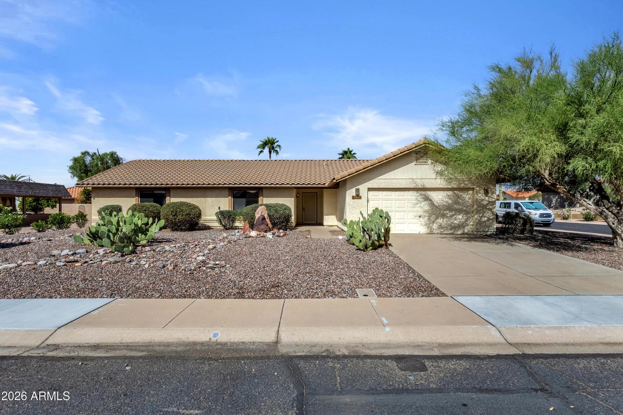 2750 E Leisure World, Mesa, AZ 85206
