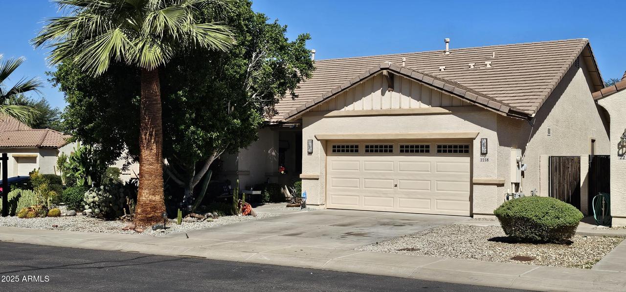 2218 W Magdalena Ln., Phoenix, AZ 85041