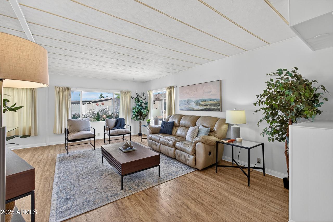 5807 E Leonora St., Mesa, AZ 85215