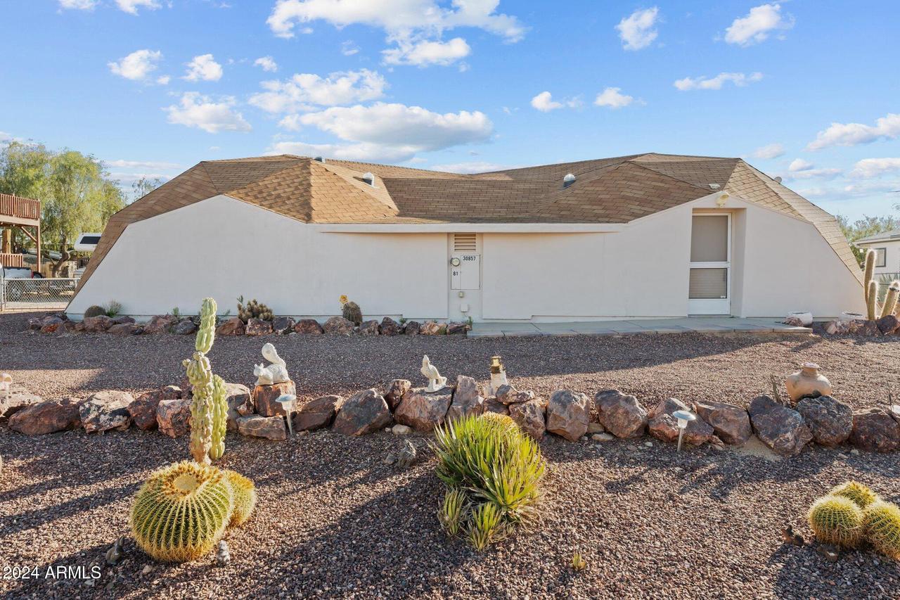 30857 S Wandering Way, Congress, AZ 85332
