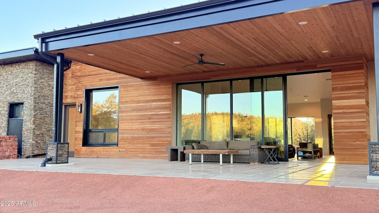 10 Amber Cliffs Way, Sedona, AZ 86336