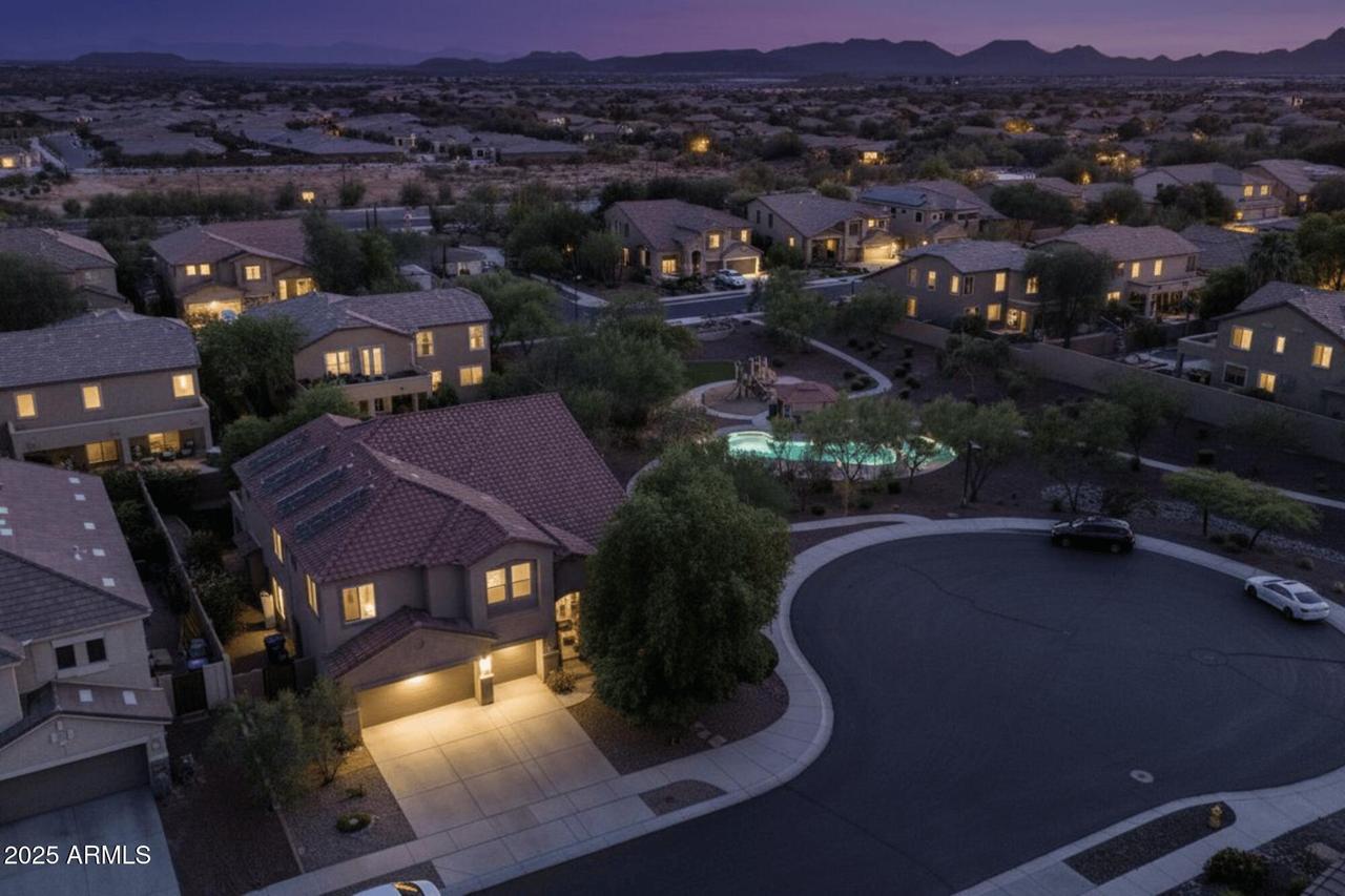 2125 W Crimson Ter., Phoenix, AZ 85085