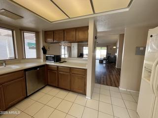 606 W Kings Ave., Phoenix, AZ 85023