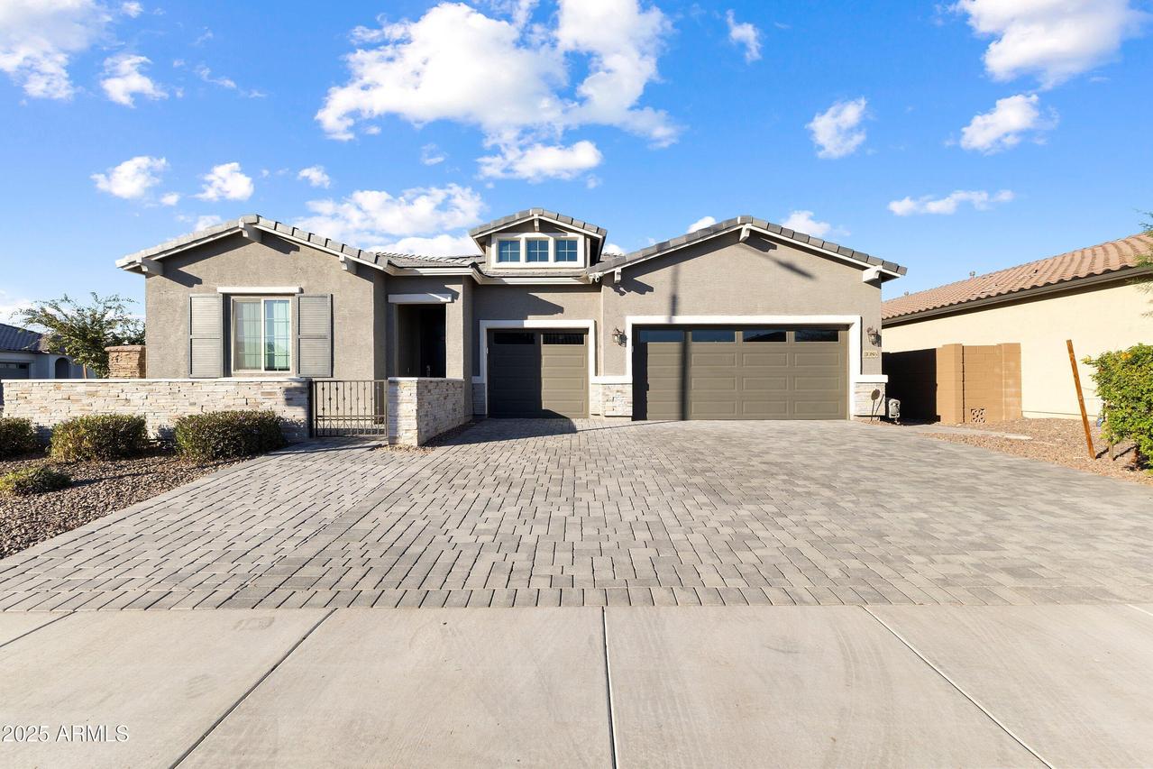 11086 W Hadley St., Avondale, AZ 85323