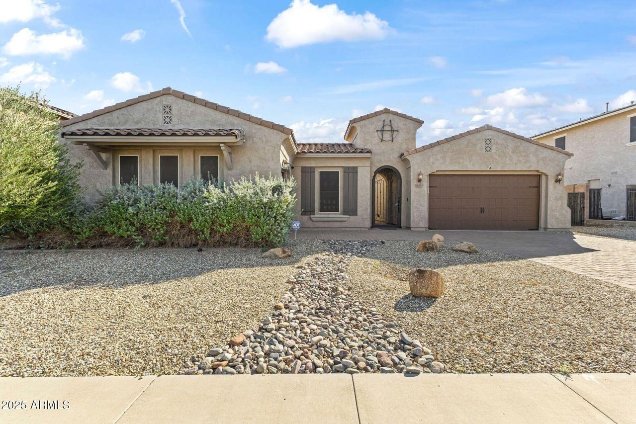 18495 W Paradise Ln., Surprise, AZ 85388