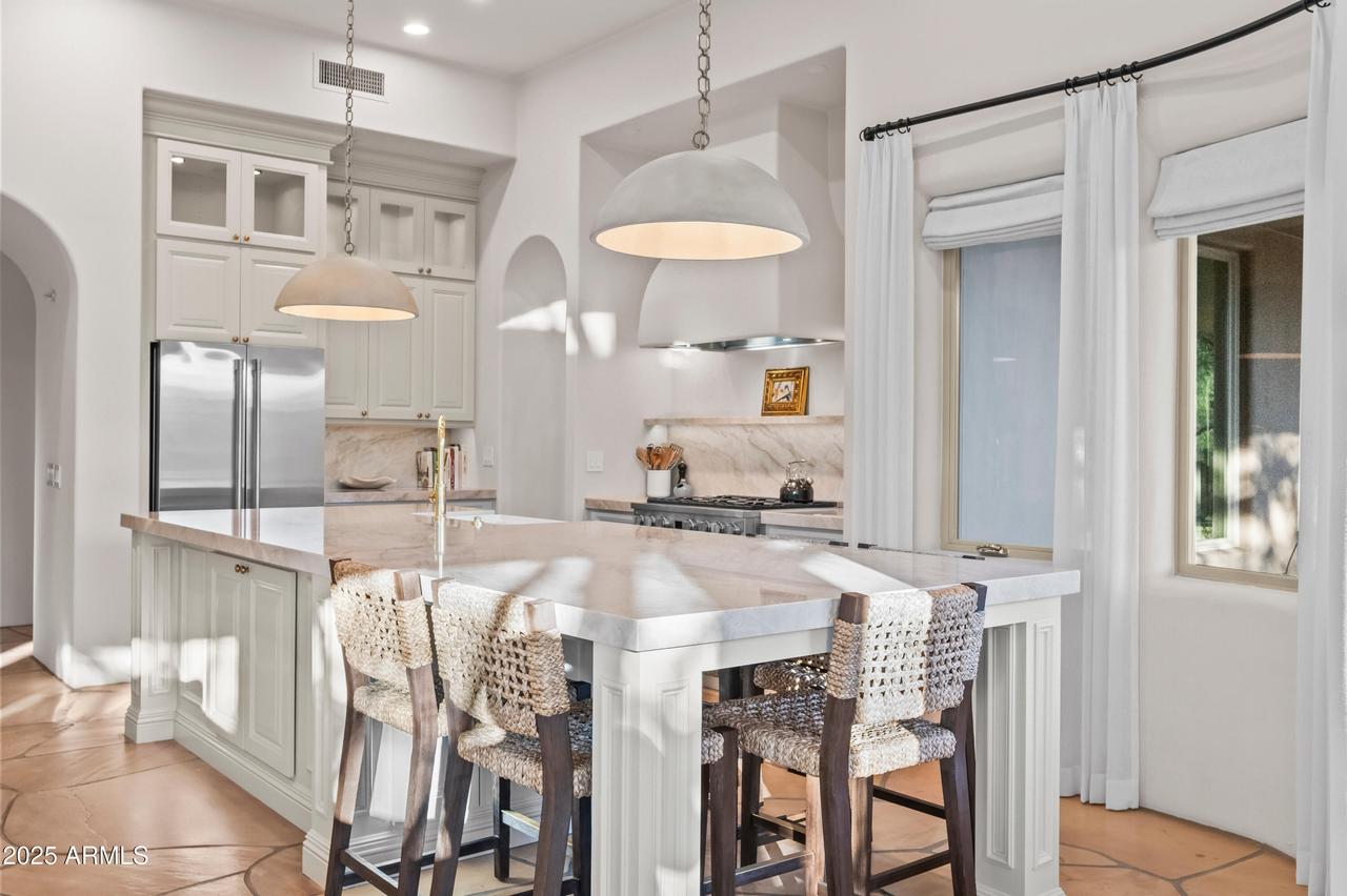 10947 E Sutherland Way, Scottsdale, AZ 85262