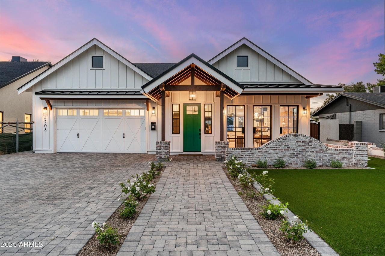 4208 N 41st Pl., Phoenix, AZ 85018