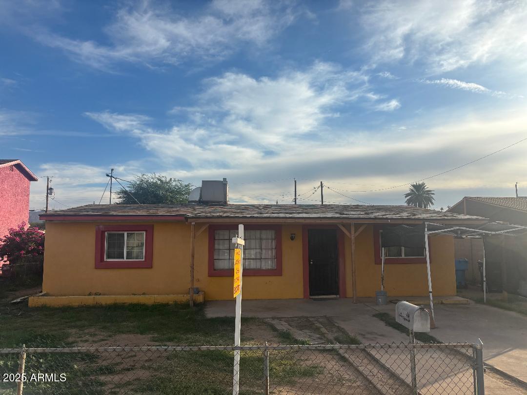 1819 W Chipman Rd., Phoenix, AZ 85041