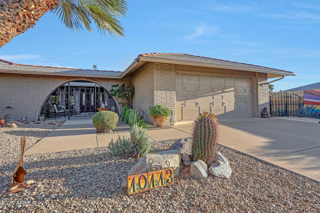 10113 W Willowcreek Cir., Sun City, AZ 85373