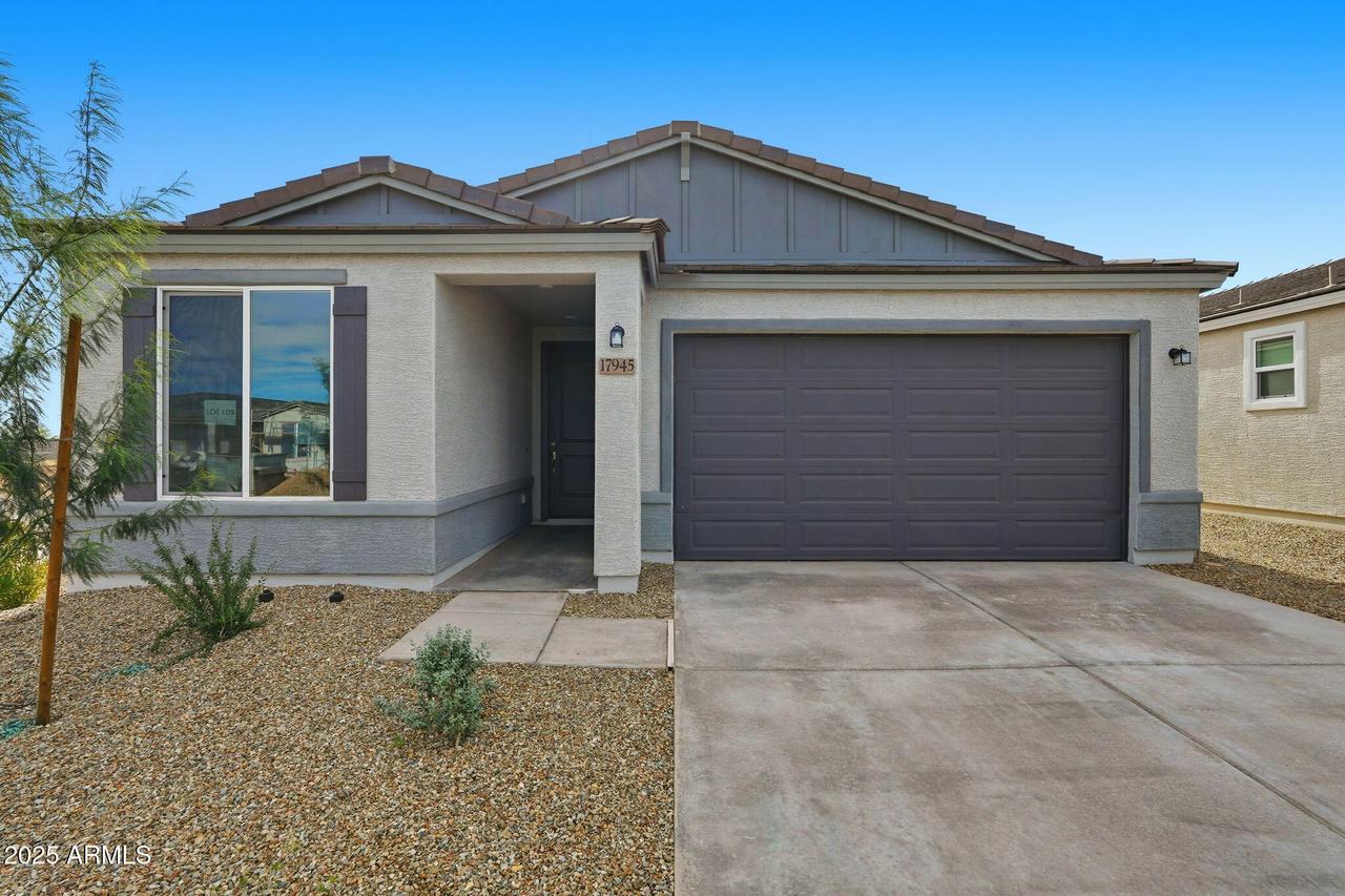 17945 W Sand Hills Dr., Surprise, AZ 85387