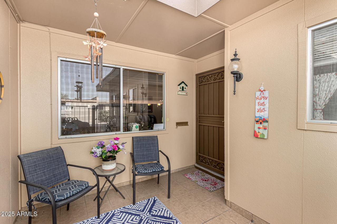 13709 N 98th Ave. #B, Sun City, AZ 85351