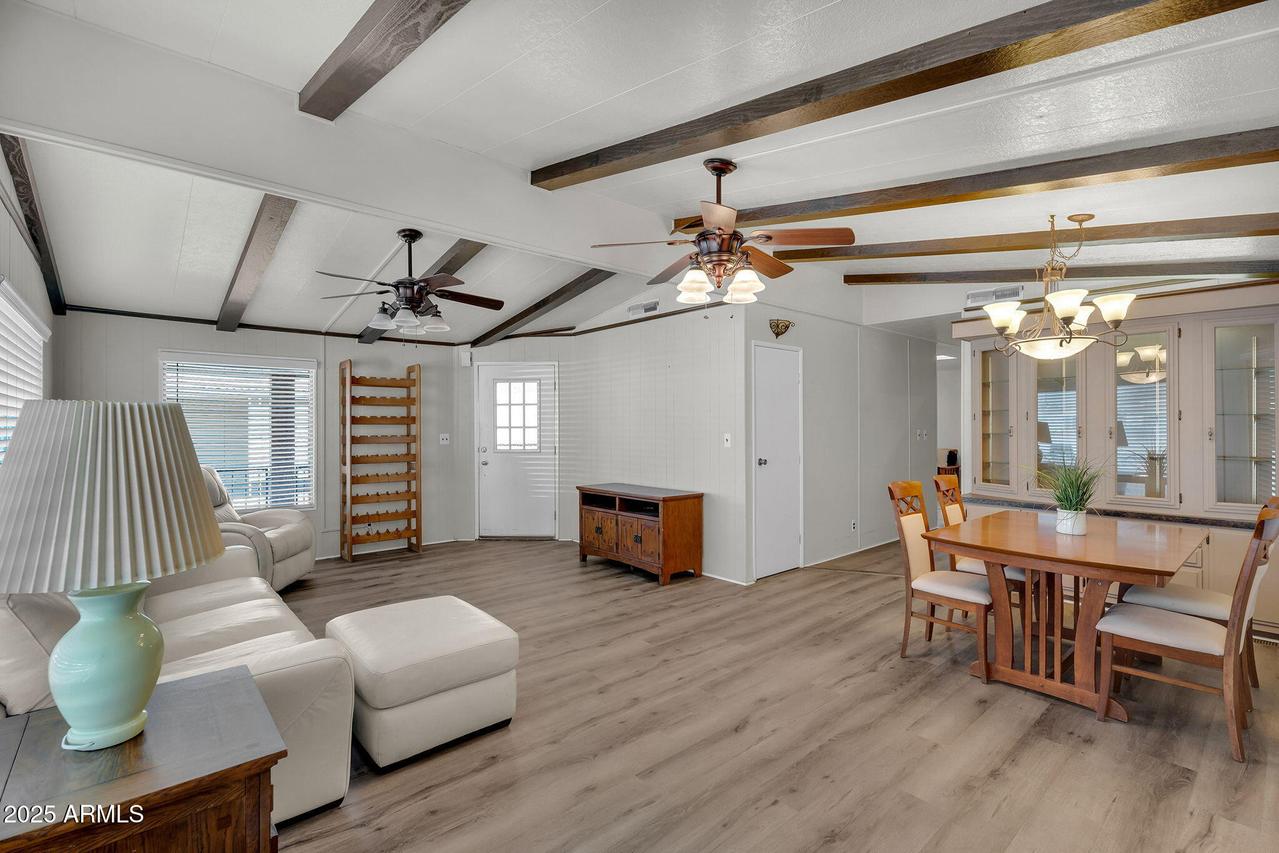 8925 E Utah Ave., Sun Lakes, AZ 85248