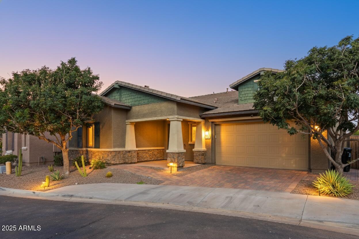 1432 E Pedro Rd., Phoenix, AZ 85042