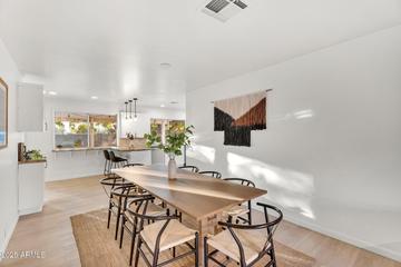 7028 N 12th Way, Phoenix, AZ 85020