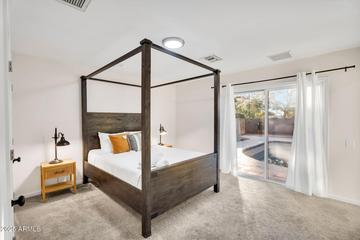 7028 N 12th Way, Phoenix, AZ 85020