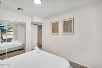 7028 N 12th Way, Phoenix, AZ 85020