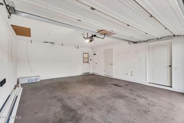 7028 N 12th Way, Phoenix, AZ 85020