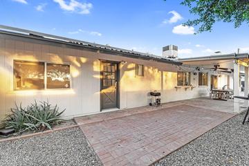 7028 N 12th Way, Phoenix, AZ 85020