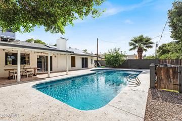 7028 N 12th Way, Phoenix, AZ 85020