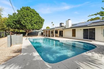 7028 N 12th Way, Phoenix, AZ 85020