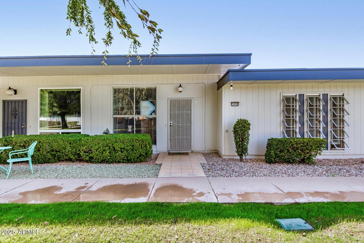 13039 N 100th Dr., Sun City, AZ 85351