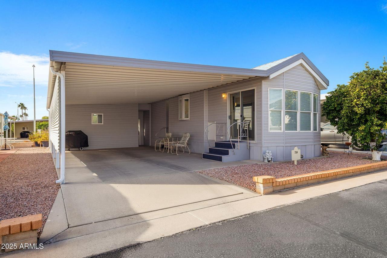 111 S Greenfield Rd. #724, Mesa, AZ 85206