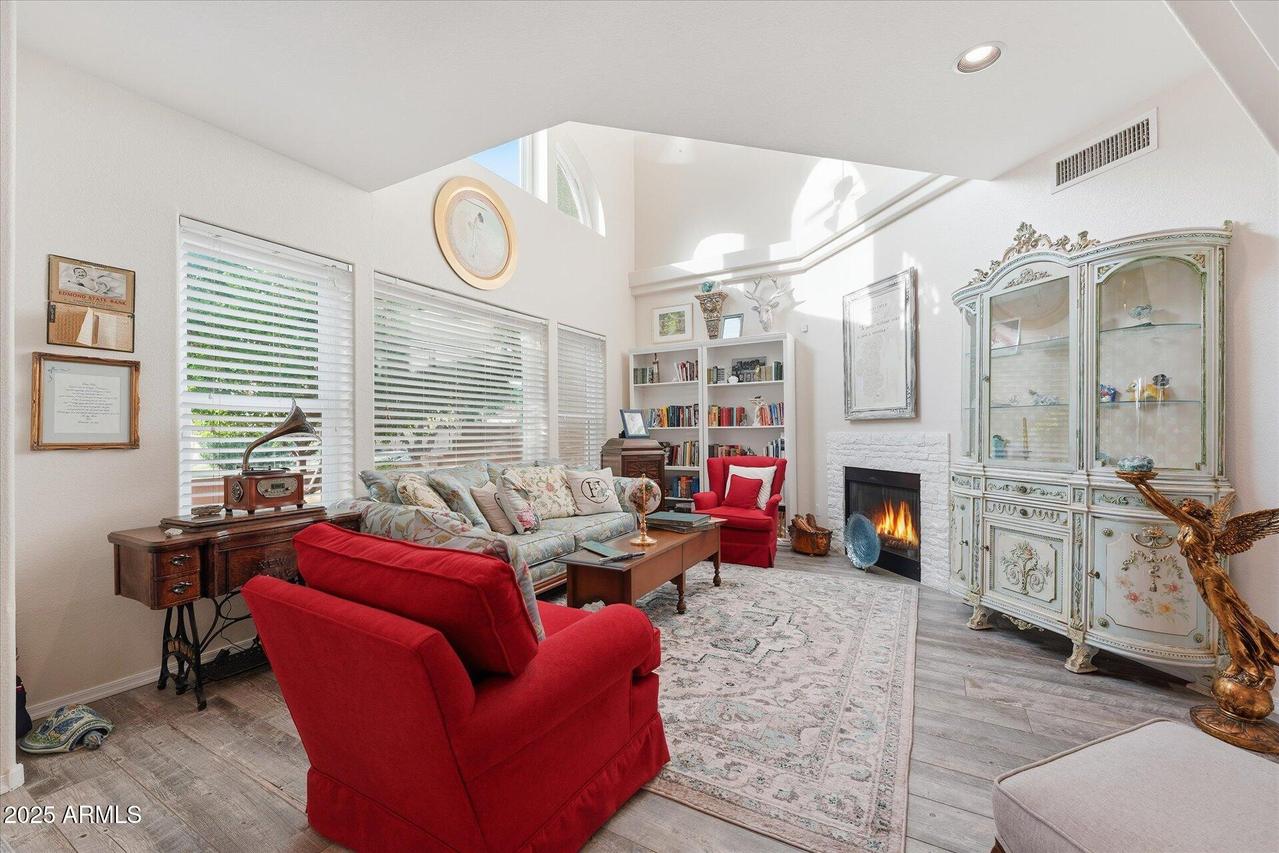 10256 N 12th Pl. ## 2, Phoenix, AZ 85020