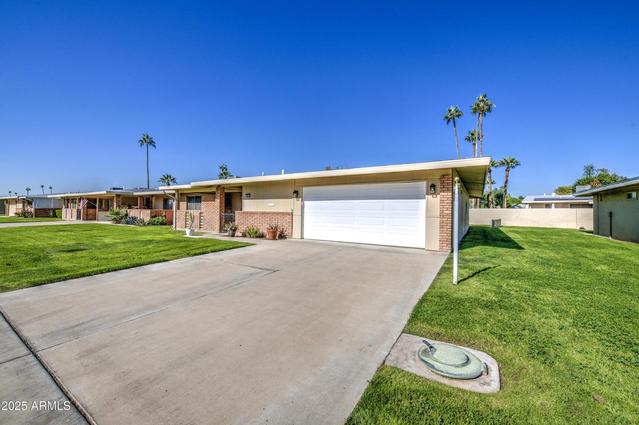10410 W Audrey Dr., Sun City, AZ 85351