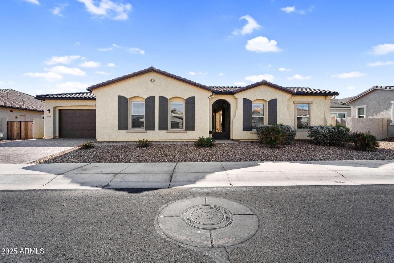 13769 W Blossom Way, Litchfield Park, AZ 85340