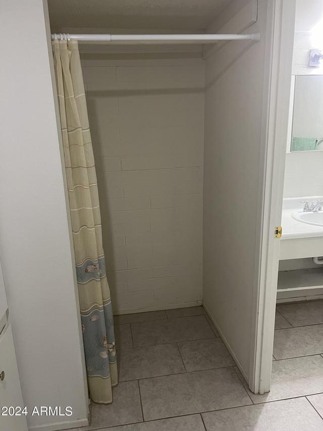 2604 W Berridge Ln. #C103, Phoenix, AZ 85017