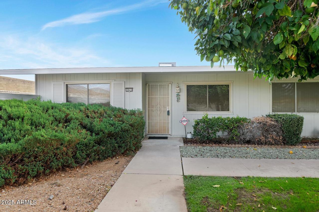 10612 W Coggins Dr., Sun City, AZ 85351