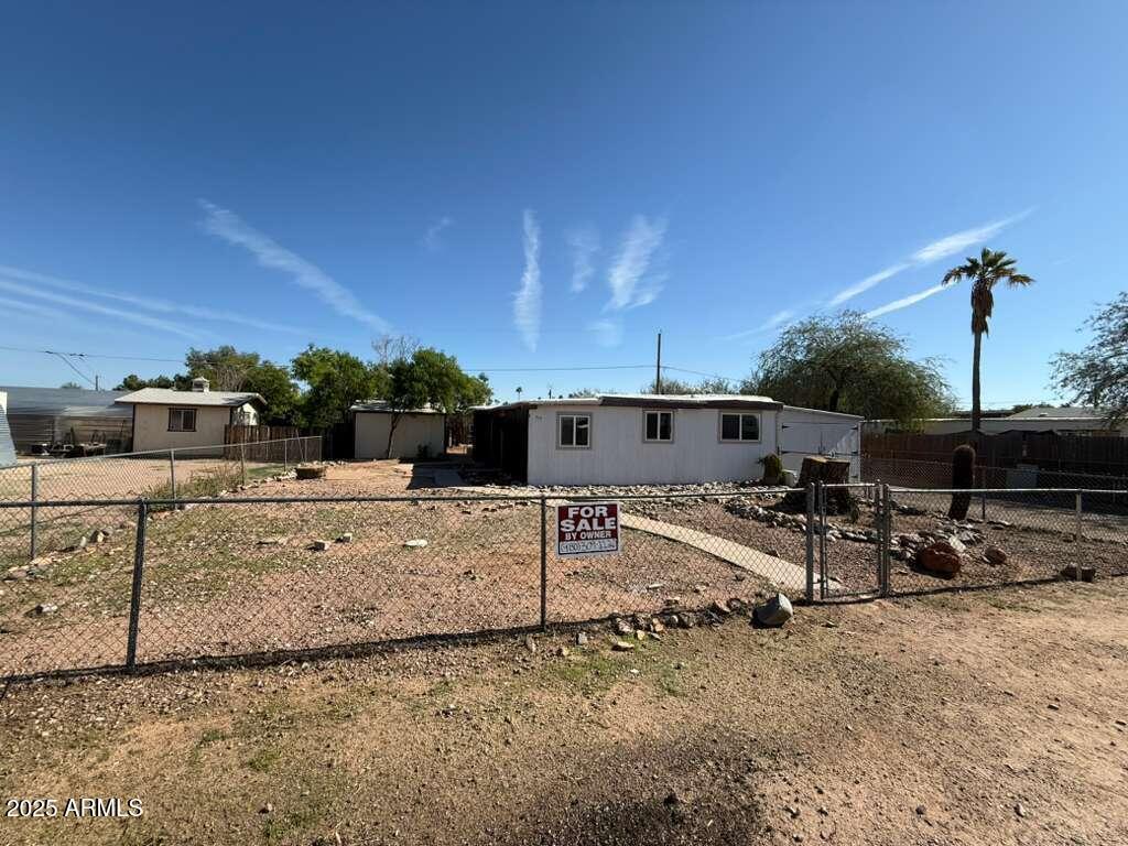 315 S 97th Pl., Mesa, AZ 85208