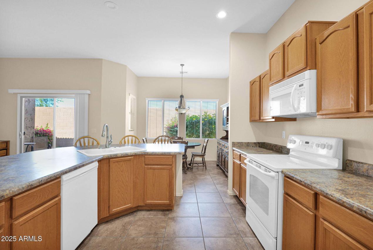 25 S Quinn Cir. #58, Mesa, AZ 85206