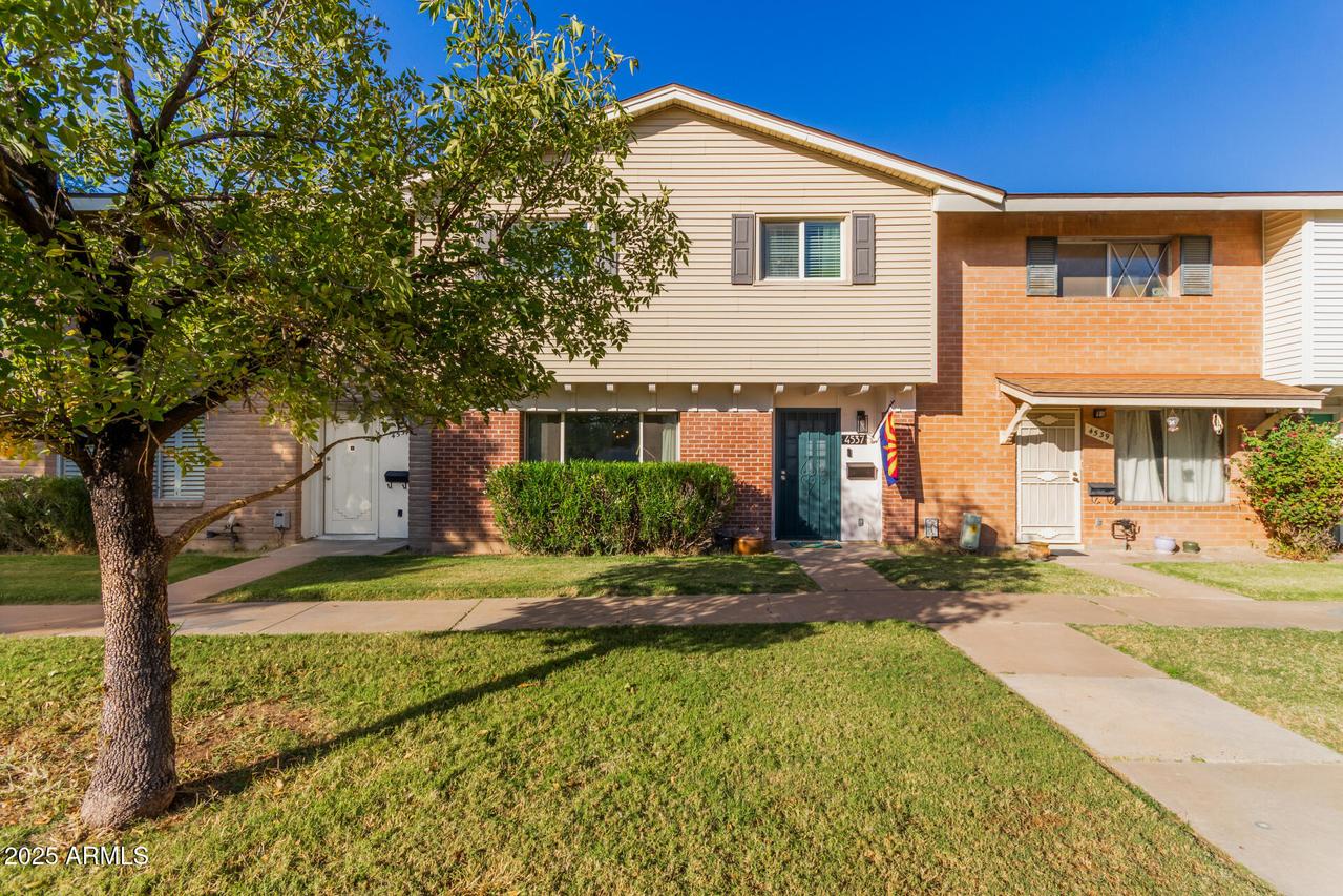 4537 N 17th Ave., Phoenix, AZ 85015
